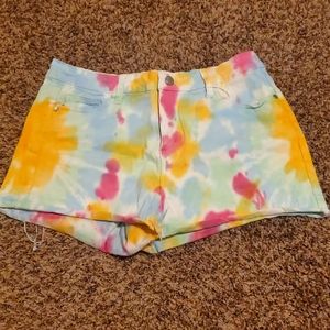 Tye Dye Judy Blue Shorts, Size Large
